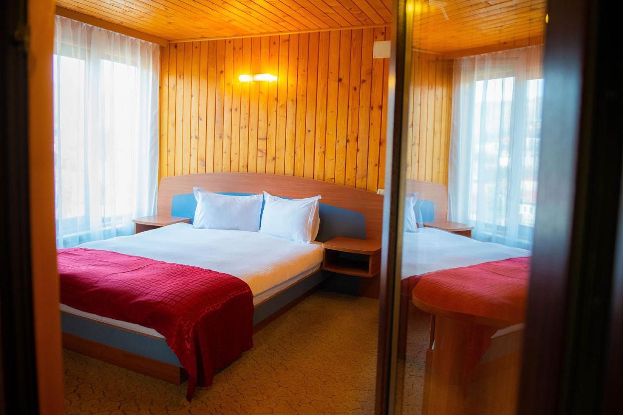 Casa Maia Hotel Szászbuda Kültér fotó