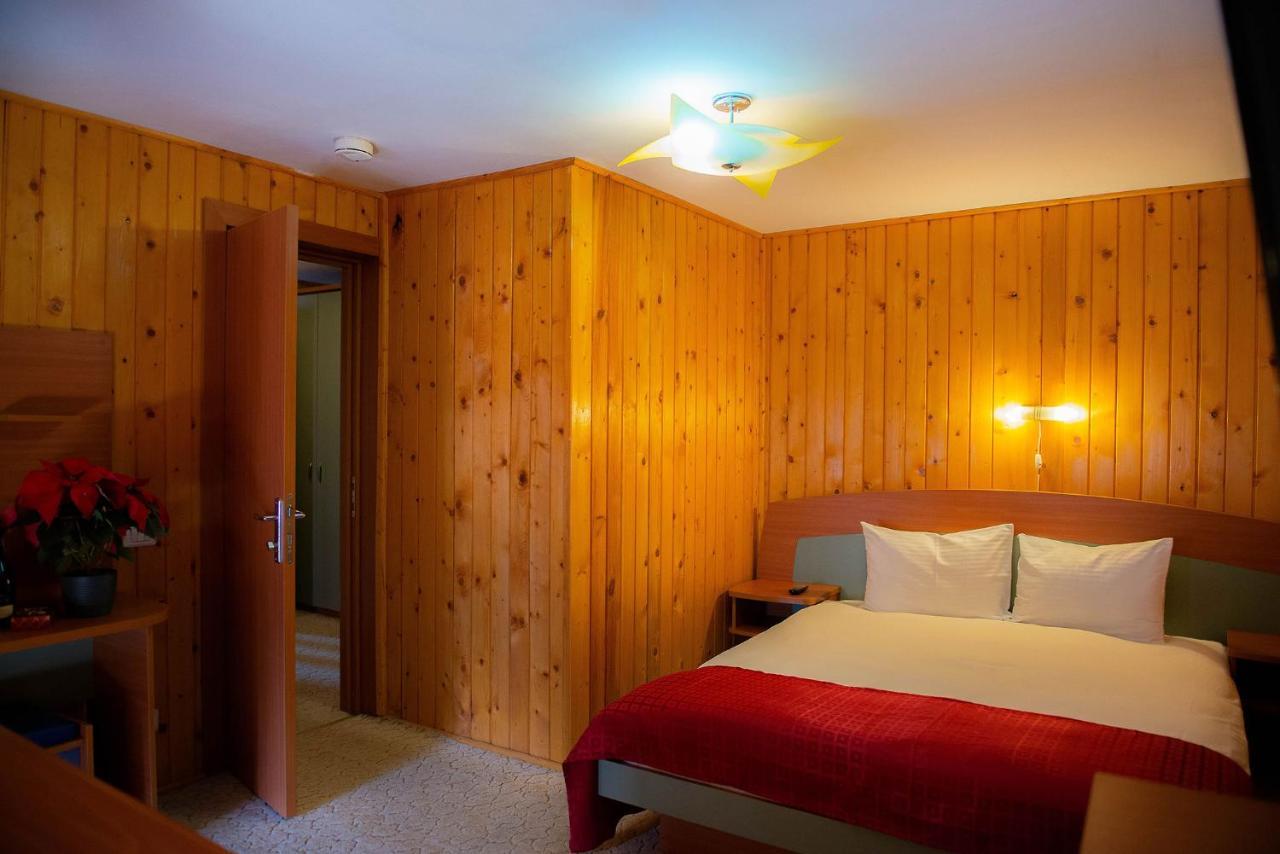 Casa Maia Hotel Szászbuda Kültér fotó