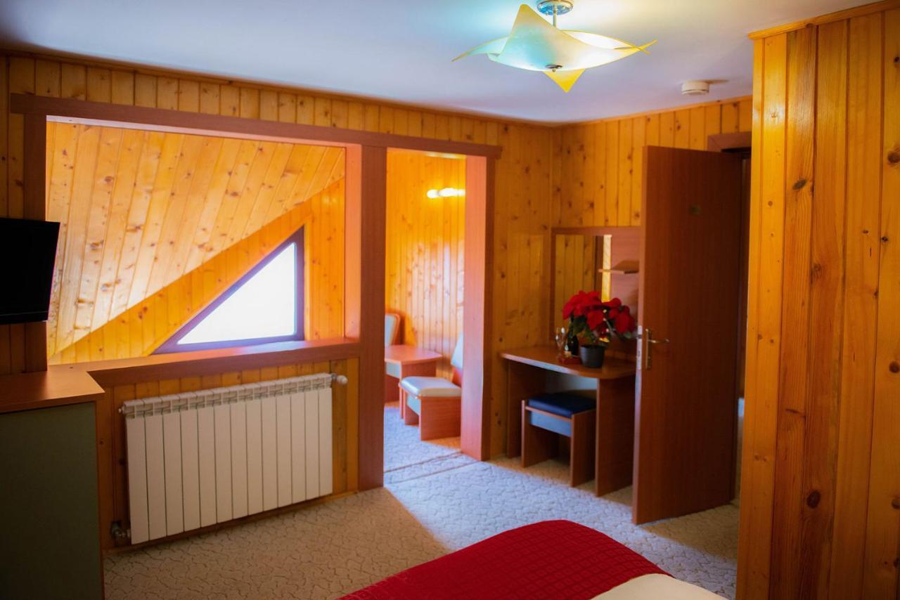 Casa Maia Hotel Szászbuda Kültér fotó