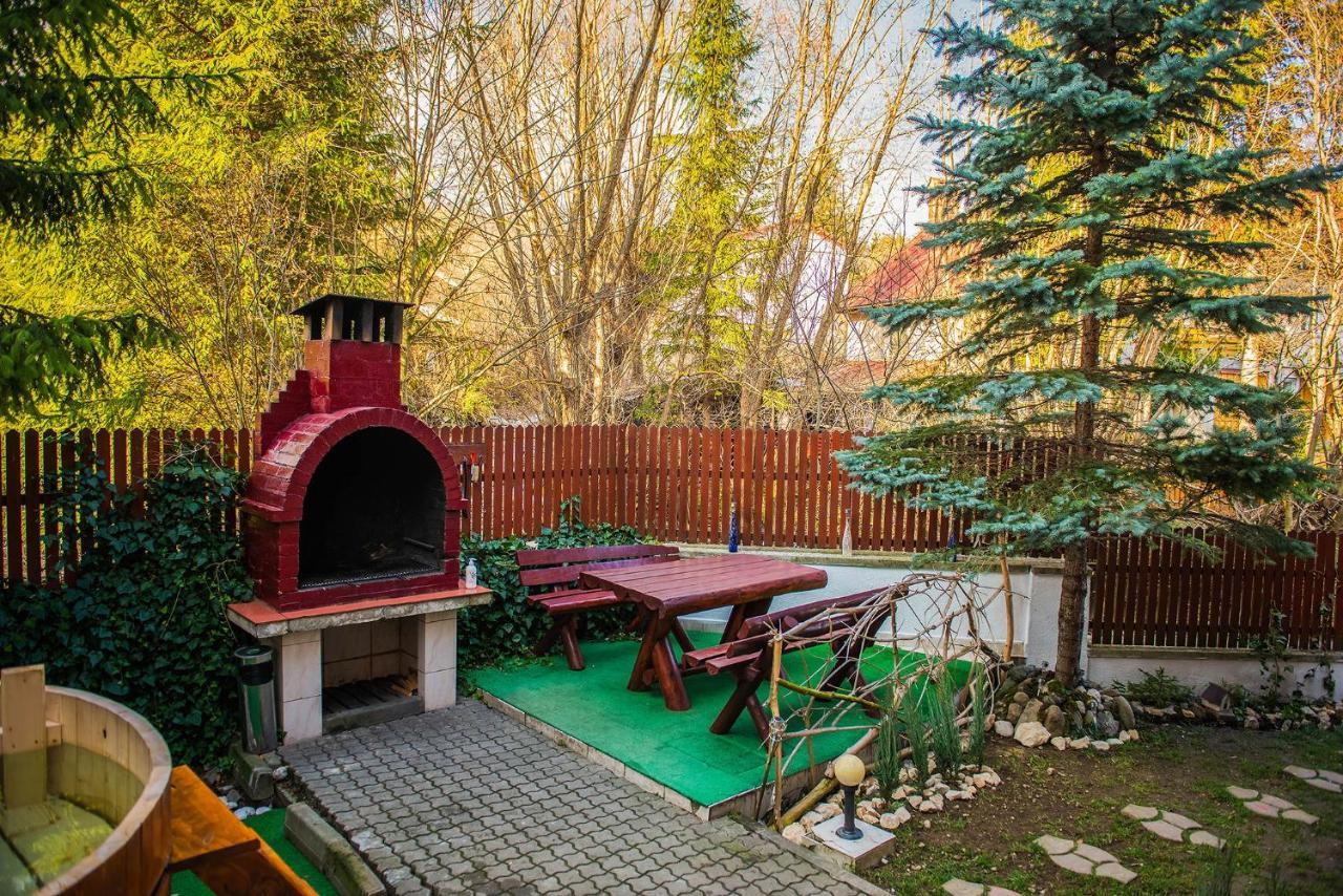 Casa Maia Hotel Szászbuda Kültér fotó